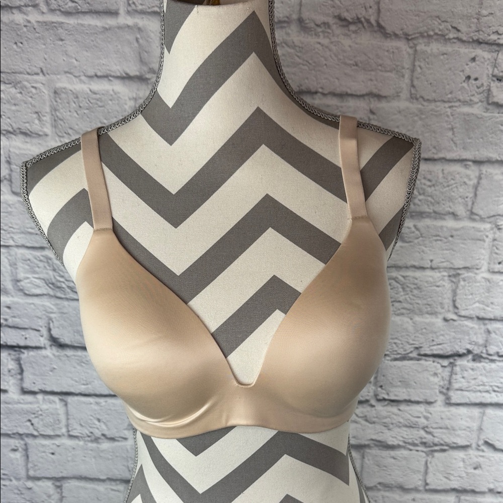 Victoria's Secret Light Beige Bra Lightly Lined Demi Size 38C